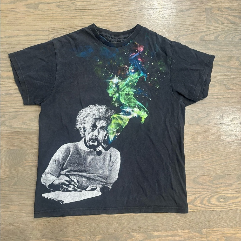 Y2K 2000s Albert Einstein pipe smoking galaxy black graphic t-shirt size medium